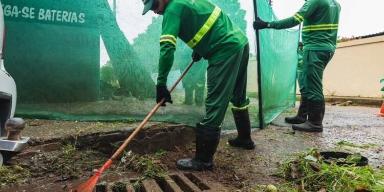 Patrulha da Chuva mantém limpeza urbana diária em Boa Vista